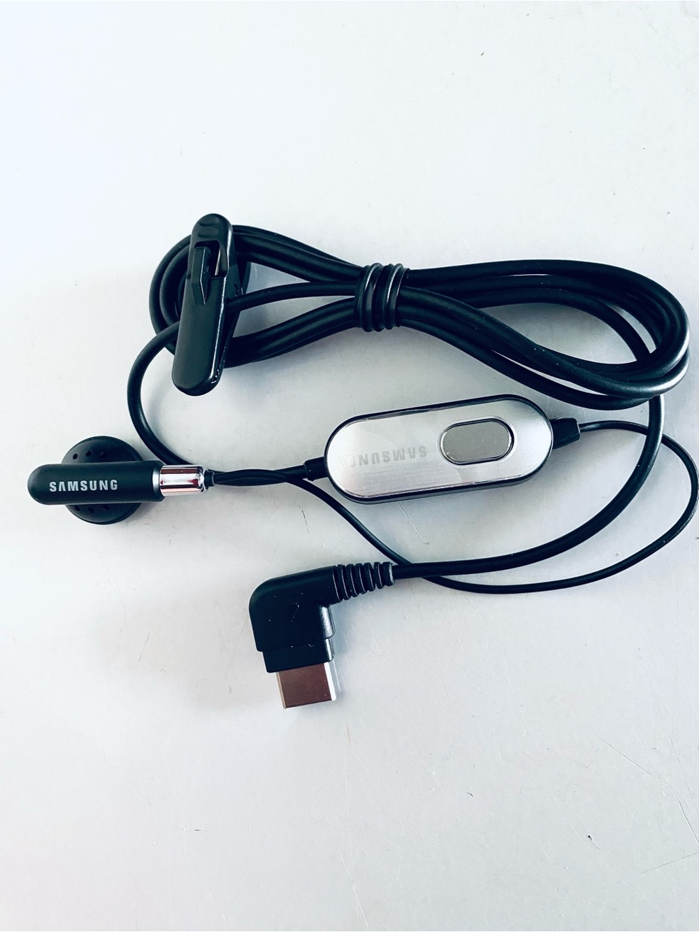 OEM Original Samsung Stereo Headset W/MIC Inline Control New